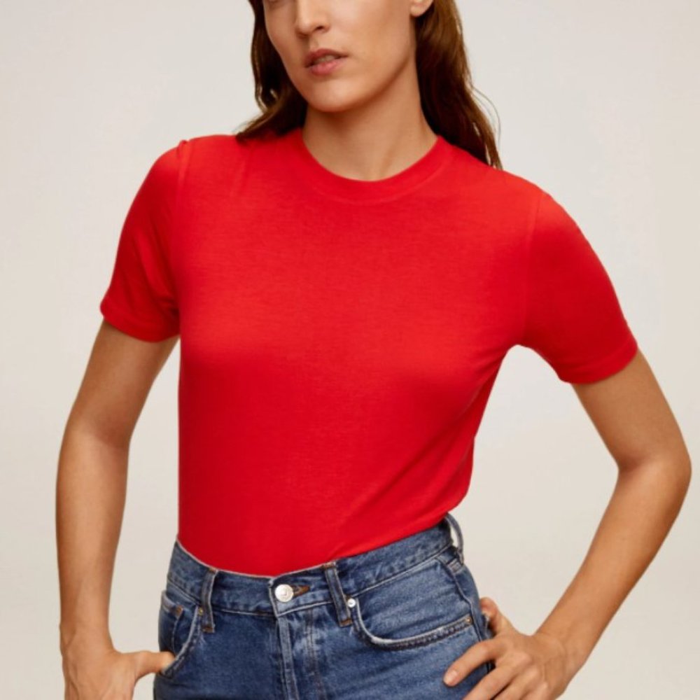 Red Flowy T-shirt